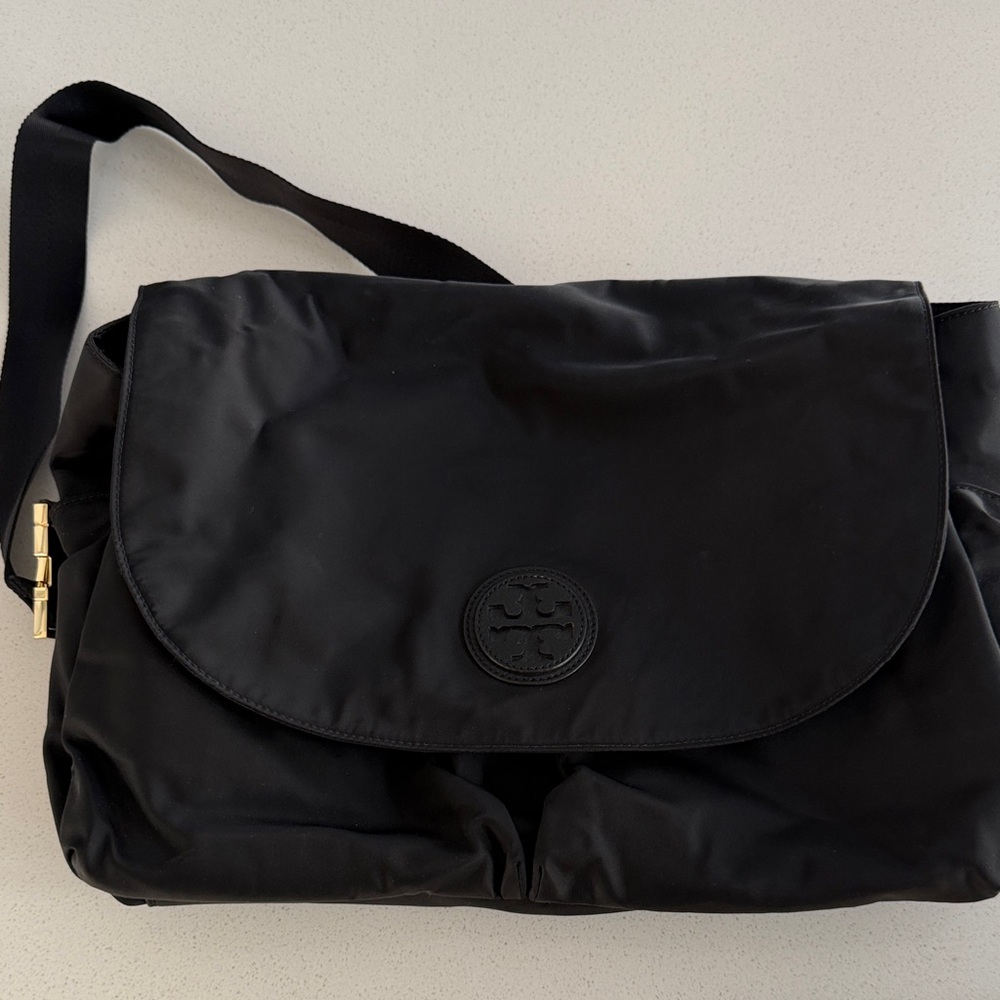 Black Women’s Crossbody Messenger Bag - Tory Burch (Unbranded if not visible)